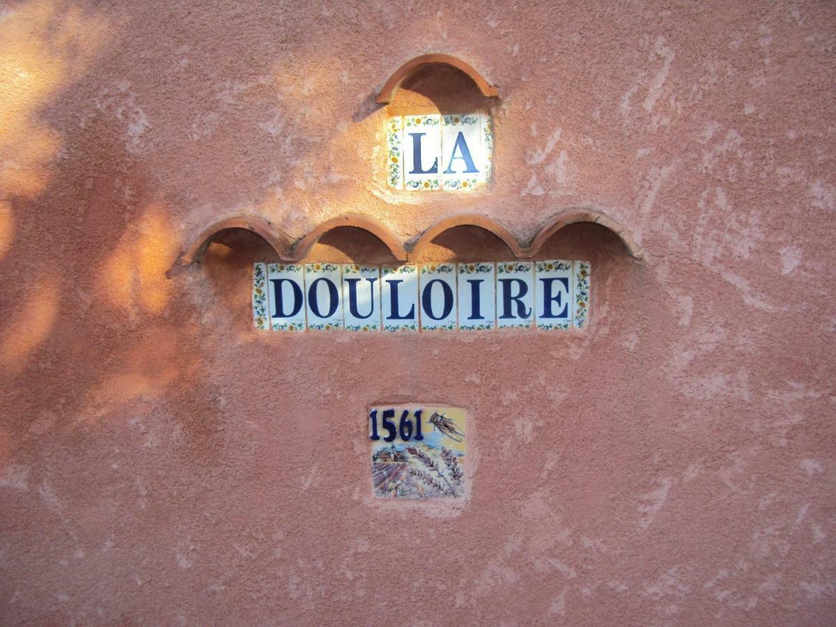 B&B La Douloire Перн-ле-Фонтен Экстерьер фото